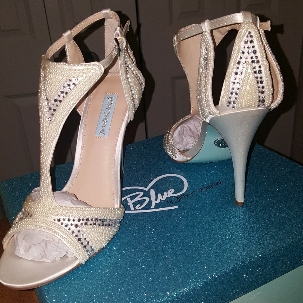 Blue by Betsy Johnson NIB